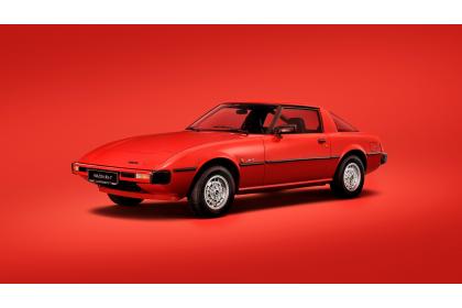 Mazda RX-7: Επαναπροσδιορίζοντας την οδηγική απόλαυση.